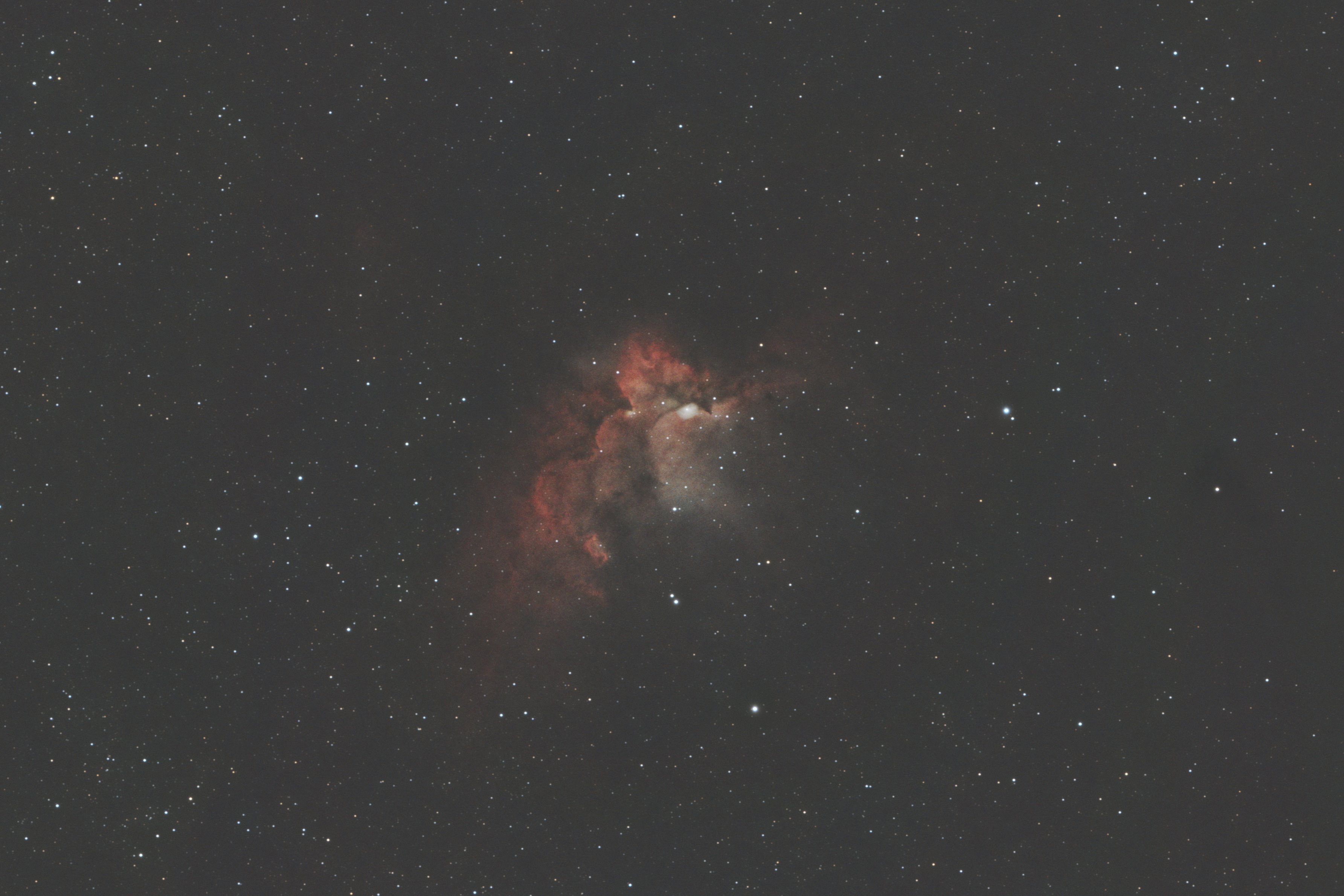 NGC_7380_045x120sec_5400s_drizzle-1-0x_2026-08-14_0831_ogAusschnitt.jpg