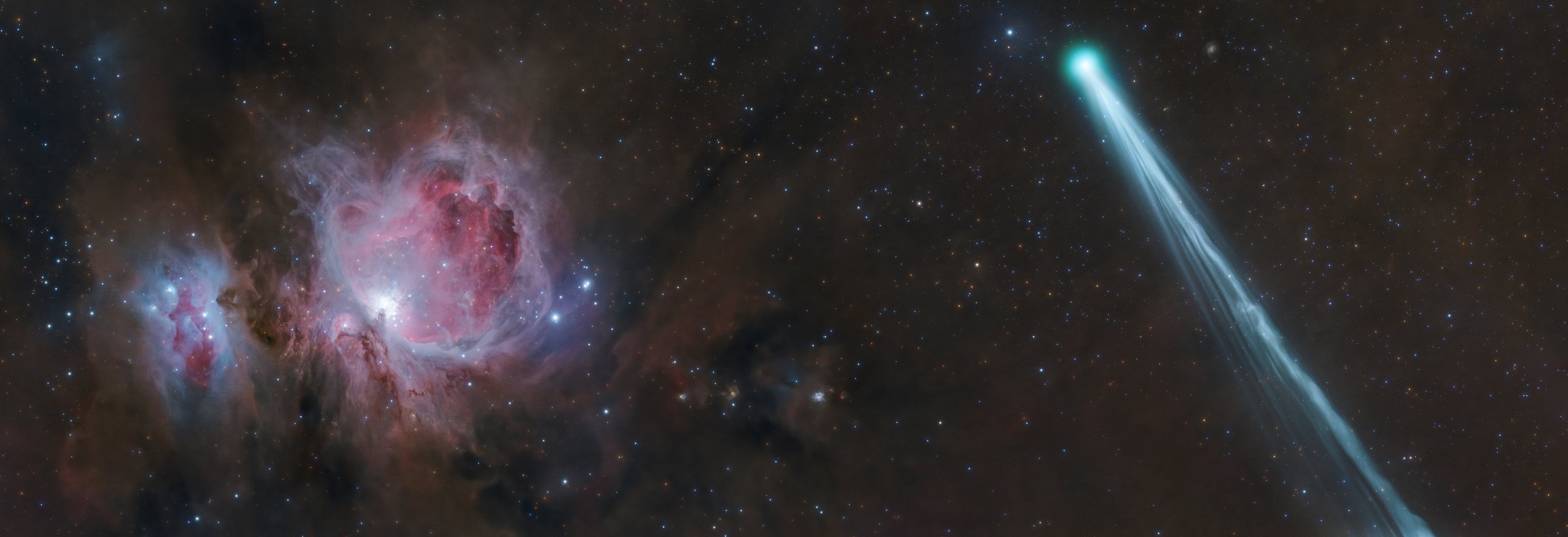 Orion Nebel in Konjunktion mit Komet R3 PanSTARRS