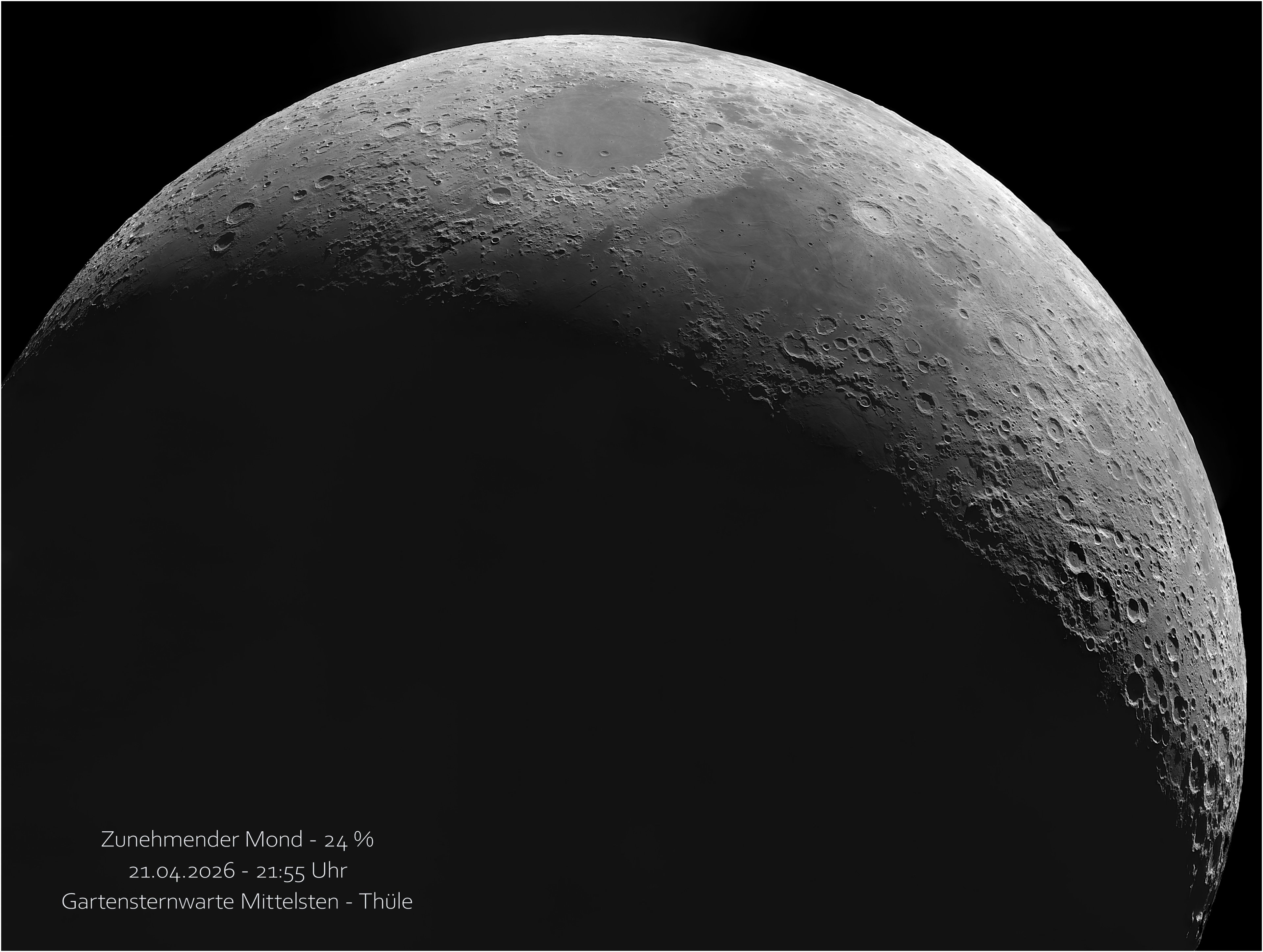 Panorama zunehmender Mond