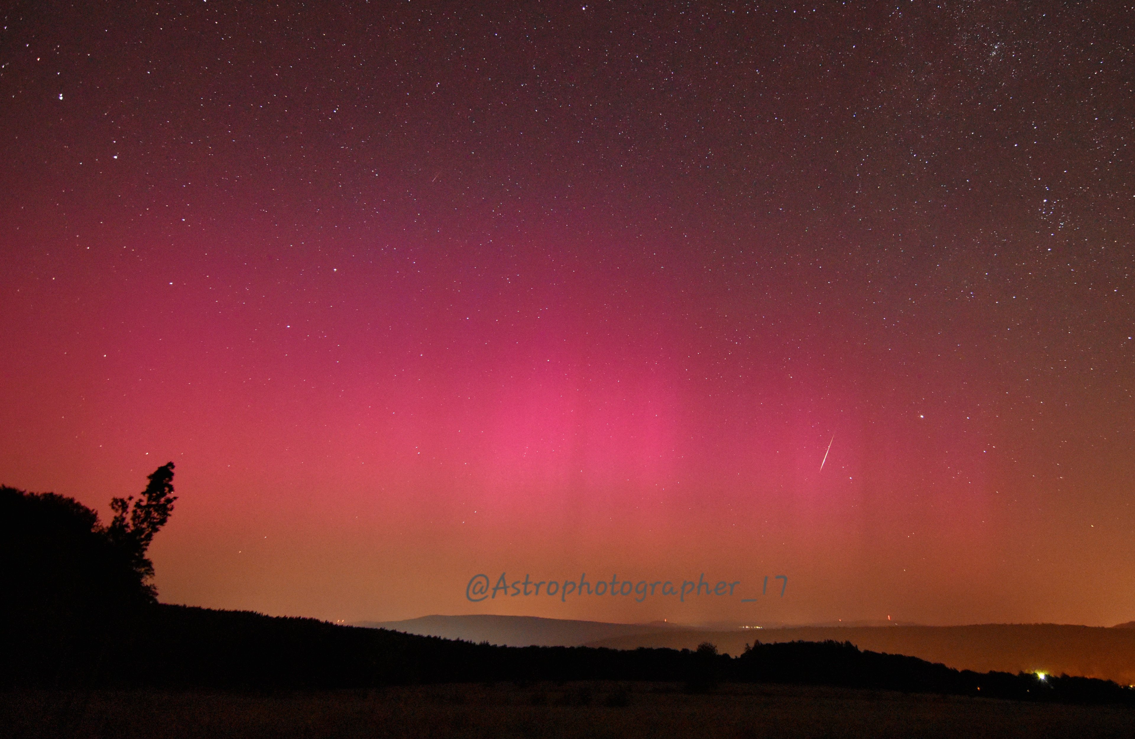 Polarlichter + Sternschnuppe?☄️