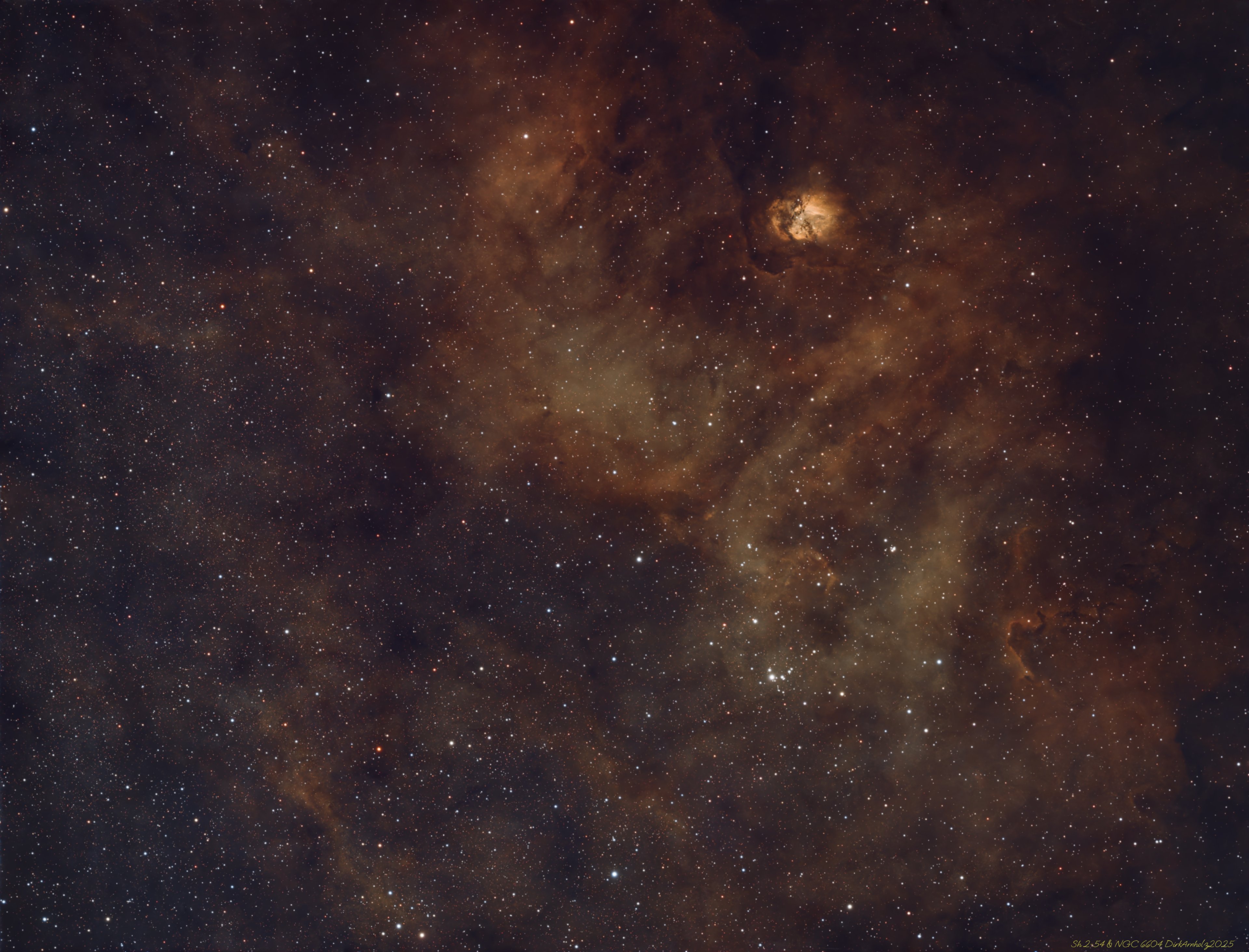 Sh 2-54 Nebel & NGC6604 offener Sternenhaufen