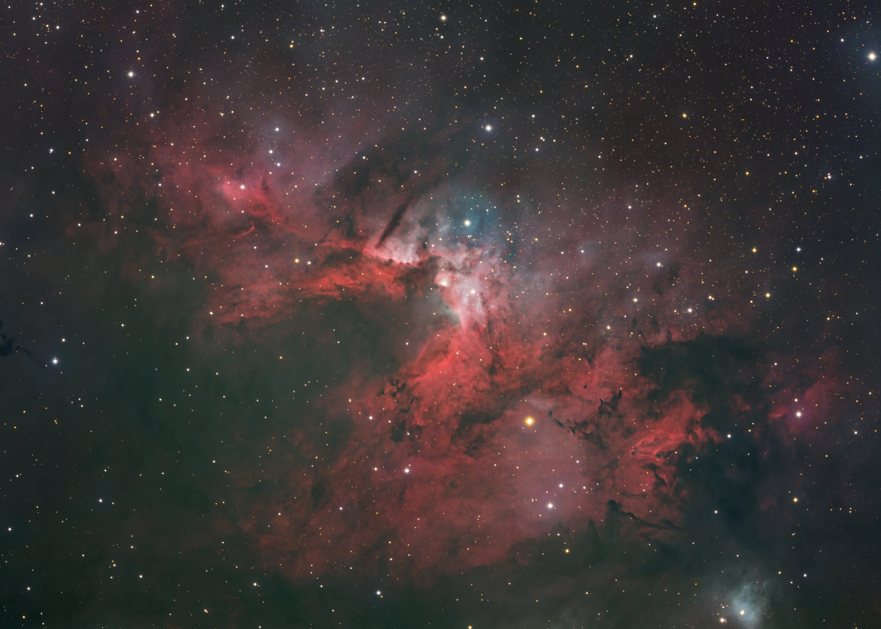 SH2-155_QSI583wsg_RGBHaOIII_APO126-08Red_30x21_170926rot.jpg