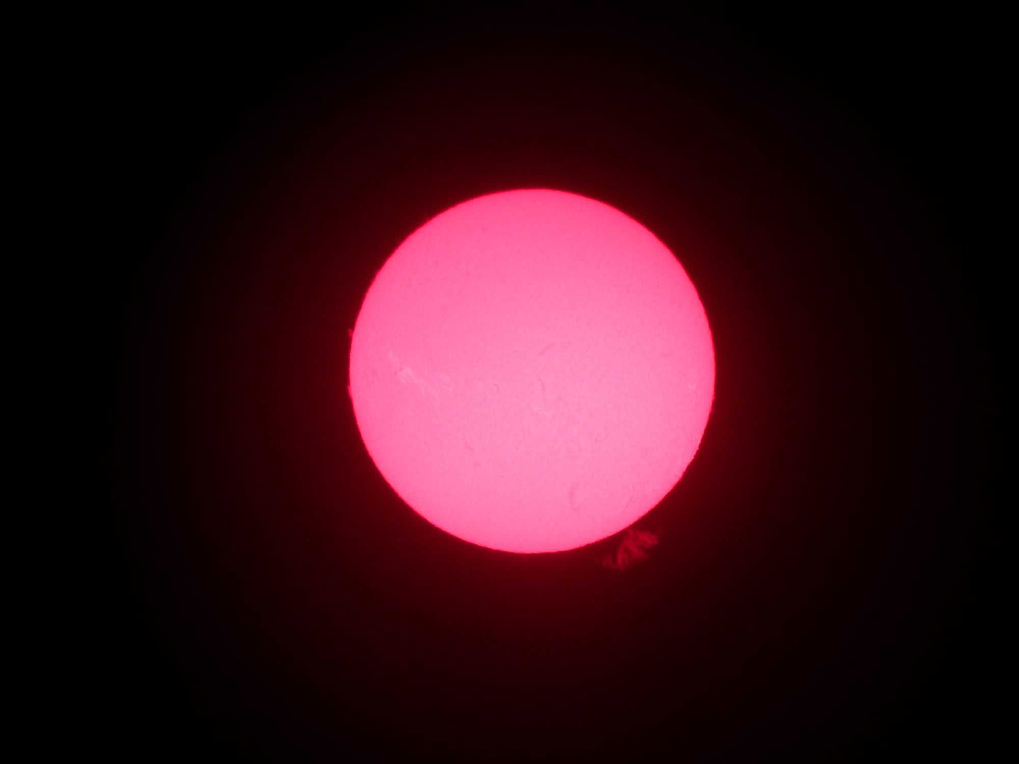 Sonne am 01.01.14 mit großer Protuberanz