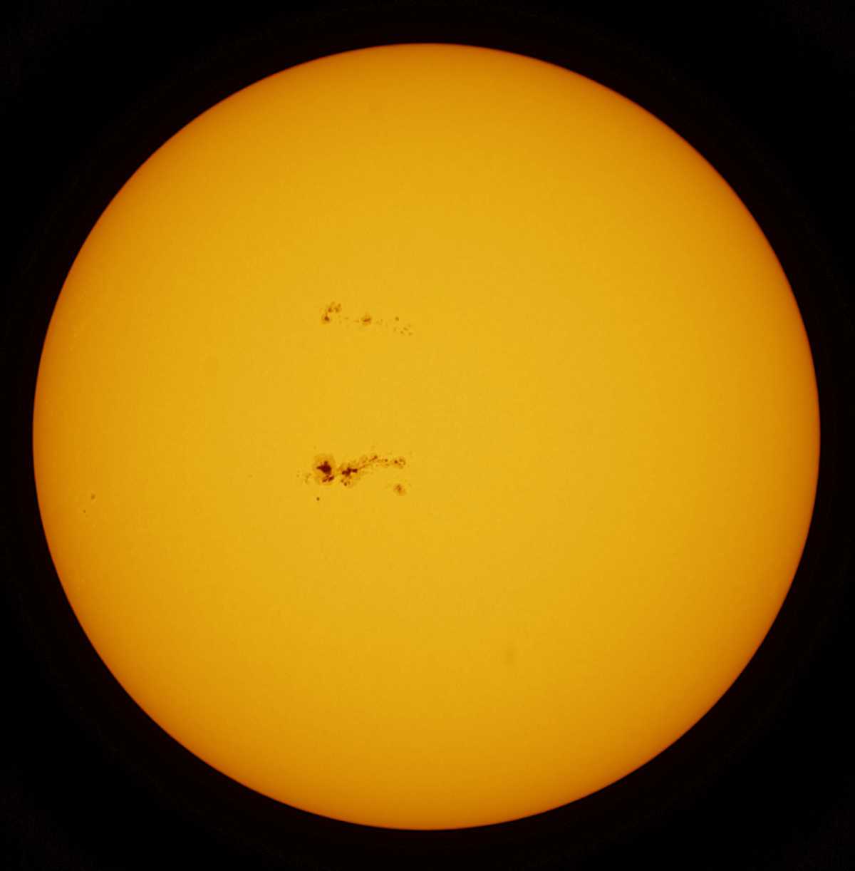 Sonne mit Flecken-Gruppe 1967 am 2_2_2014 1200x1200.jpg