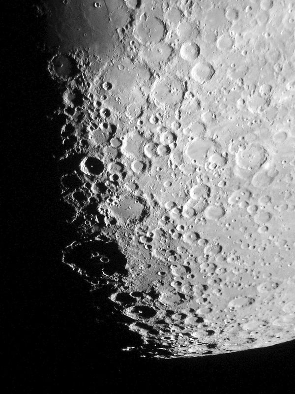 Sonnenaufgang über Clavius