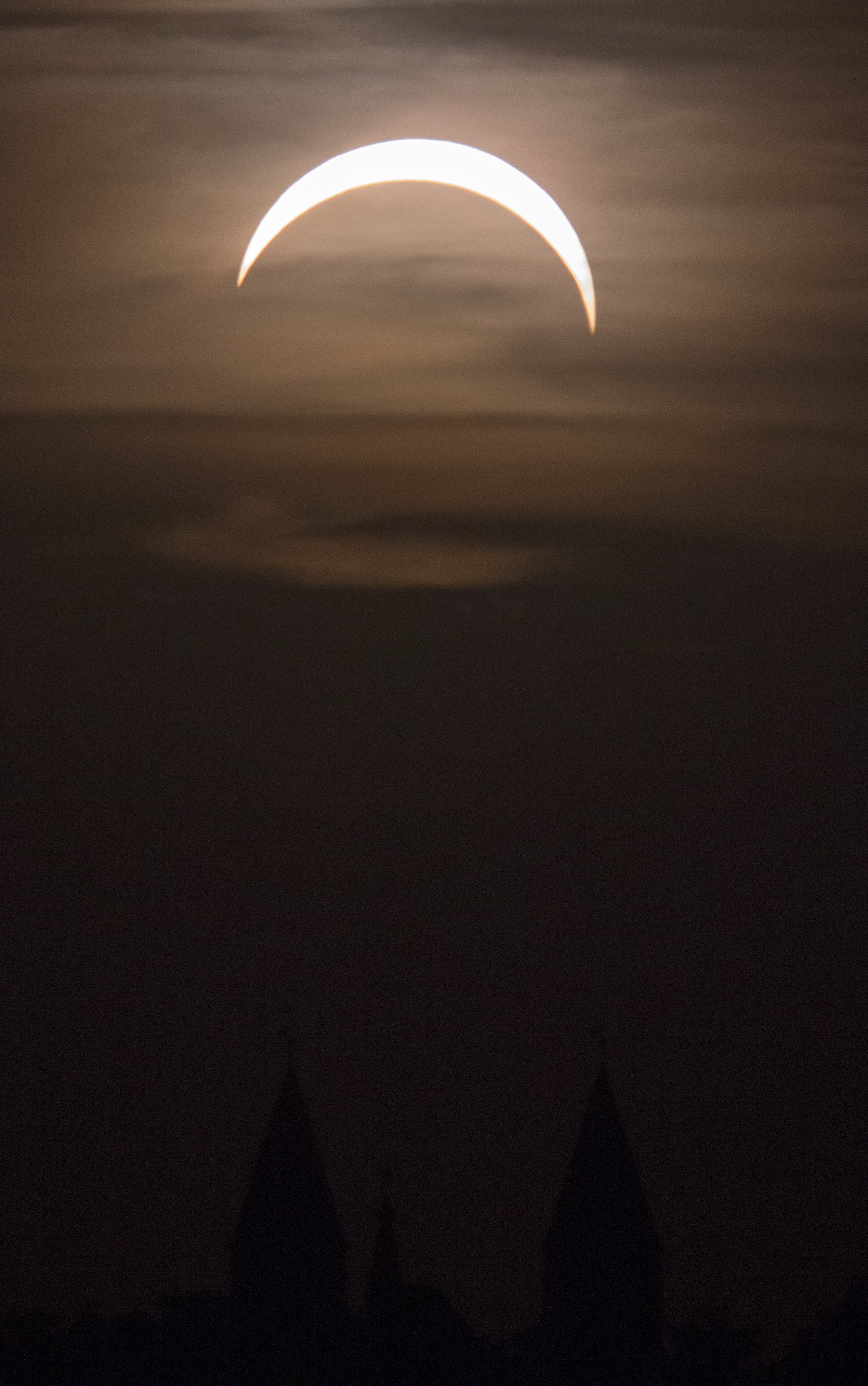 Sonnenfinsternis über Kreuzbergkirche