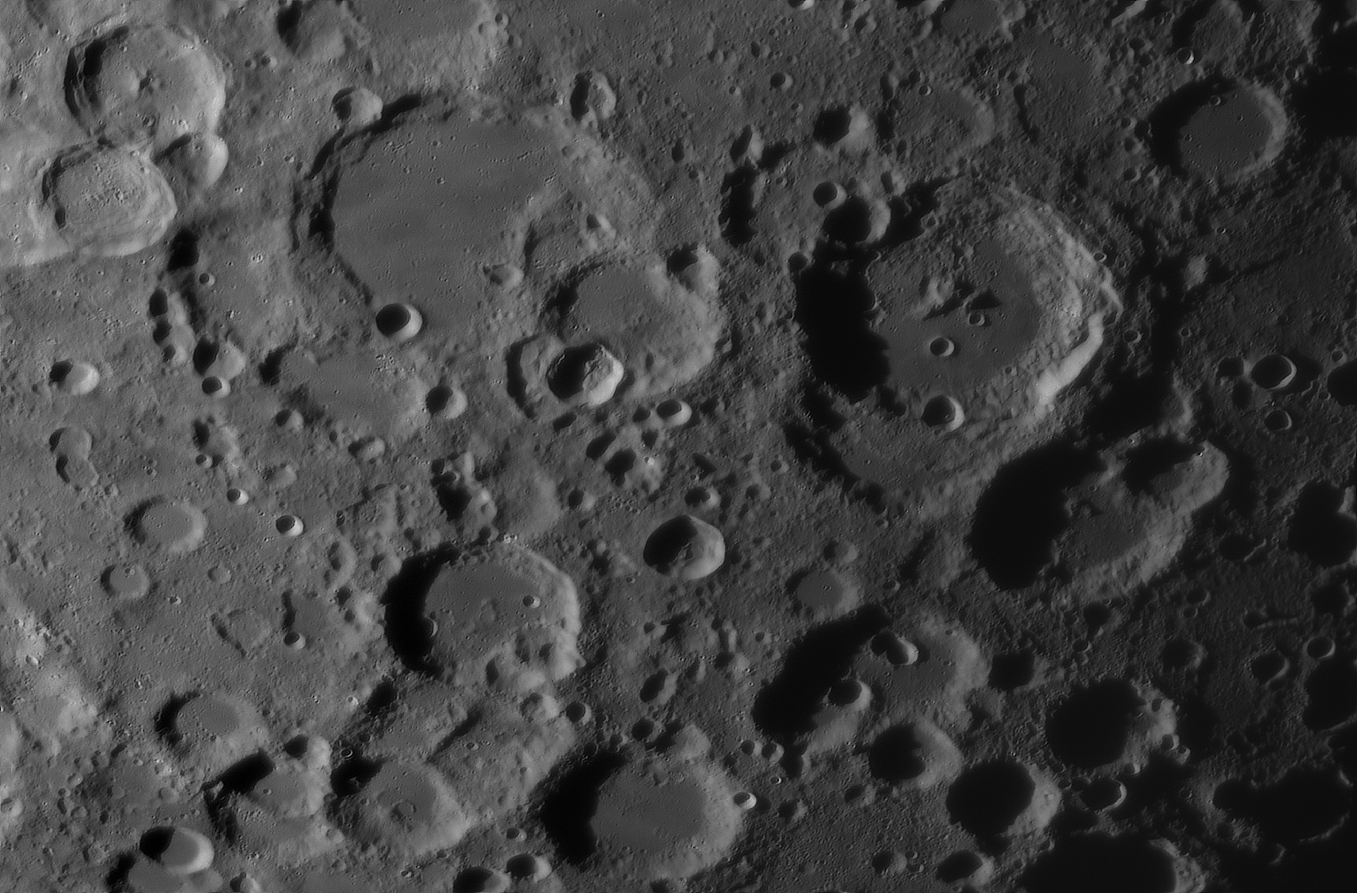Stöfler_Maurolycus_IRpass_GDB_178_20231003_90pr.jpg