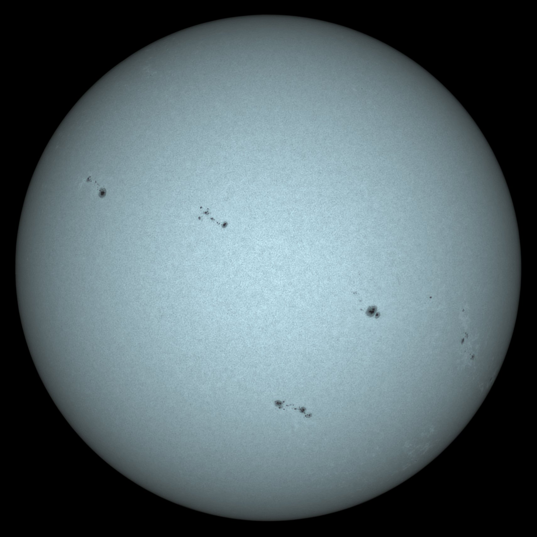 SUN_2026-05-02-0652_6-CapObj_lapl5_ap16949_conv.jpg