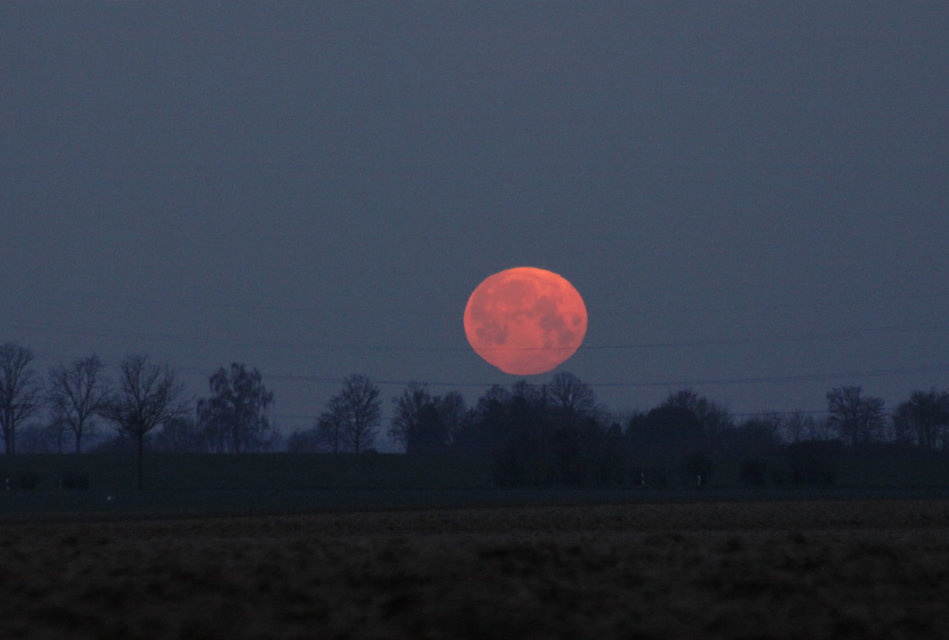 Vollmond-Untergang