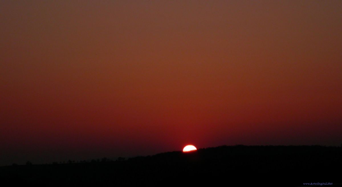 Vulkanischer Sonnenuntergang